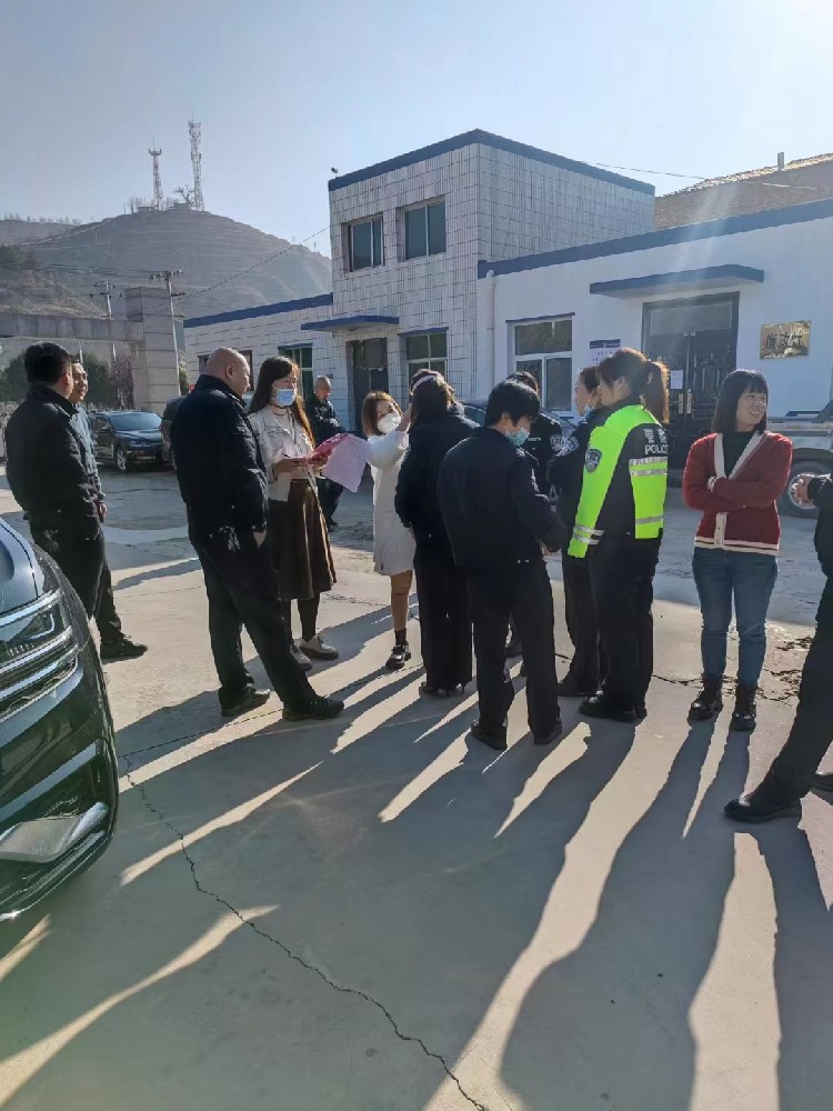 陕北延安地区某县交警大队警服定制